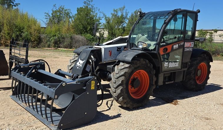 2018 Bobcat V723 telehandler